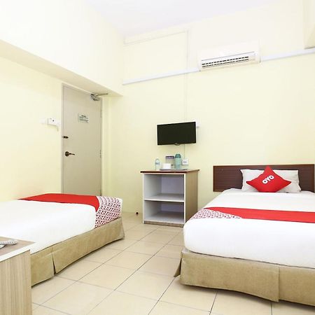 Super Oyo 89651 Harmoni Hotel Кота-Бару Экстерьер фото